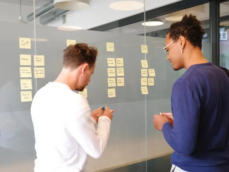 Wirtschaftsingenieurwesen (B.Eng.) - Online-Fernstudium mit geringem Präsenzanteil im Standard Format der AKAD Bildungsgesellschaft