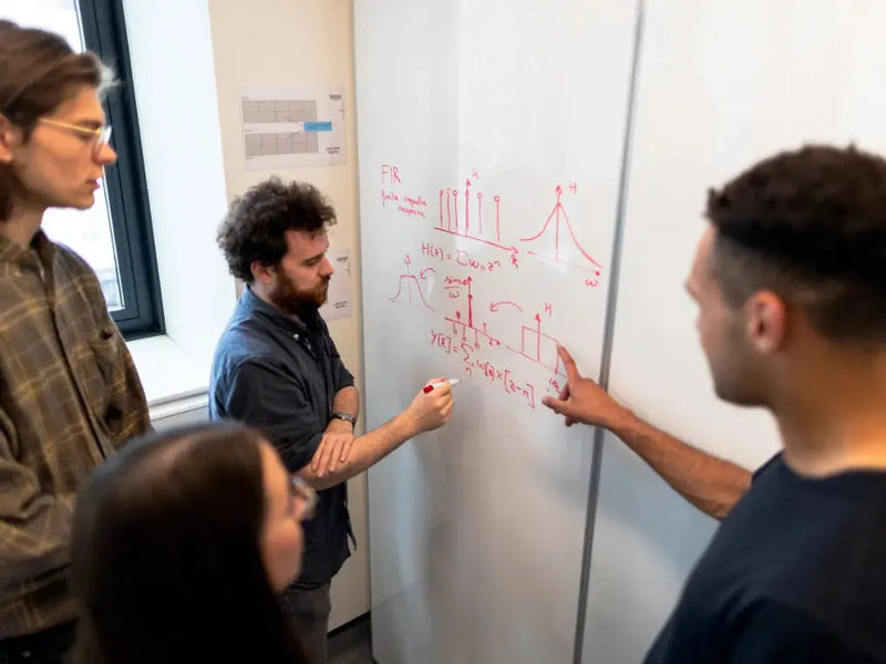 Systems Engineering Manager:in (AKAD) - 100% Online-Fernstudium inkl. Prüfungen im Sprint Format der AKAD Bildungsgesellschaft