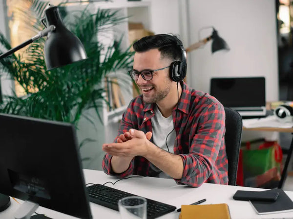 Digital Business Management (M.A.) - 90 ECTS - 100% Online-Fernstudium inkl. Prüfungen im Standard Format der AKAD Bildungsgesellschaft